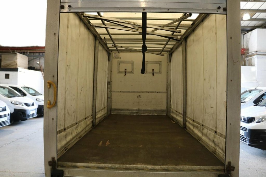 Mercedes-Benz Sprinter Diesel White #4