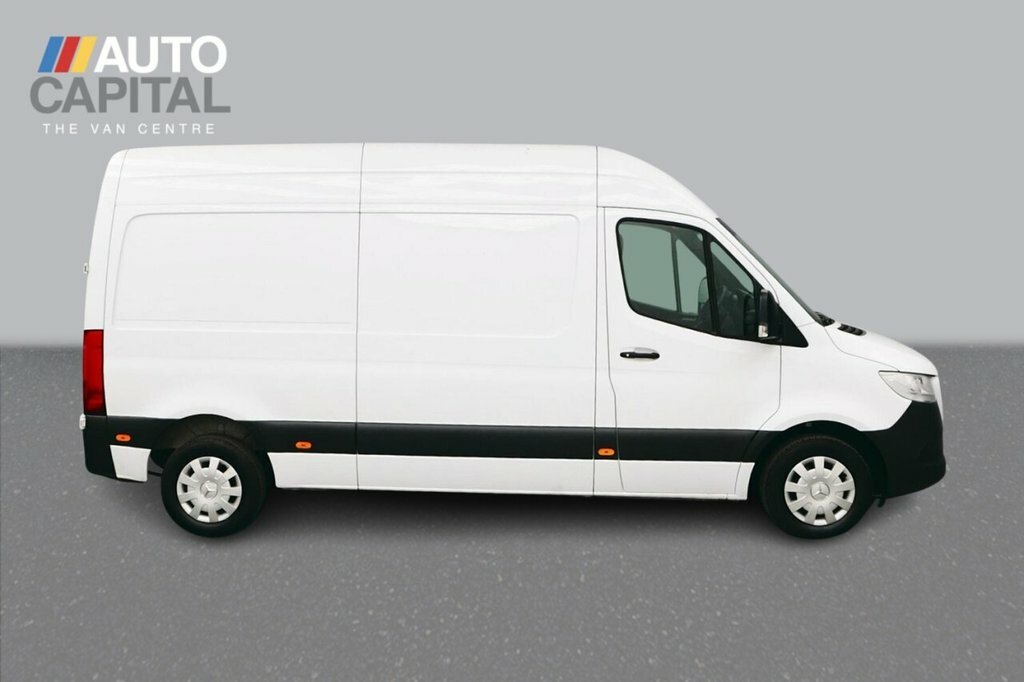 Mercedes-Benz Sprinter 2L Premium White #5