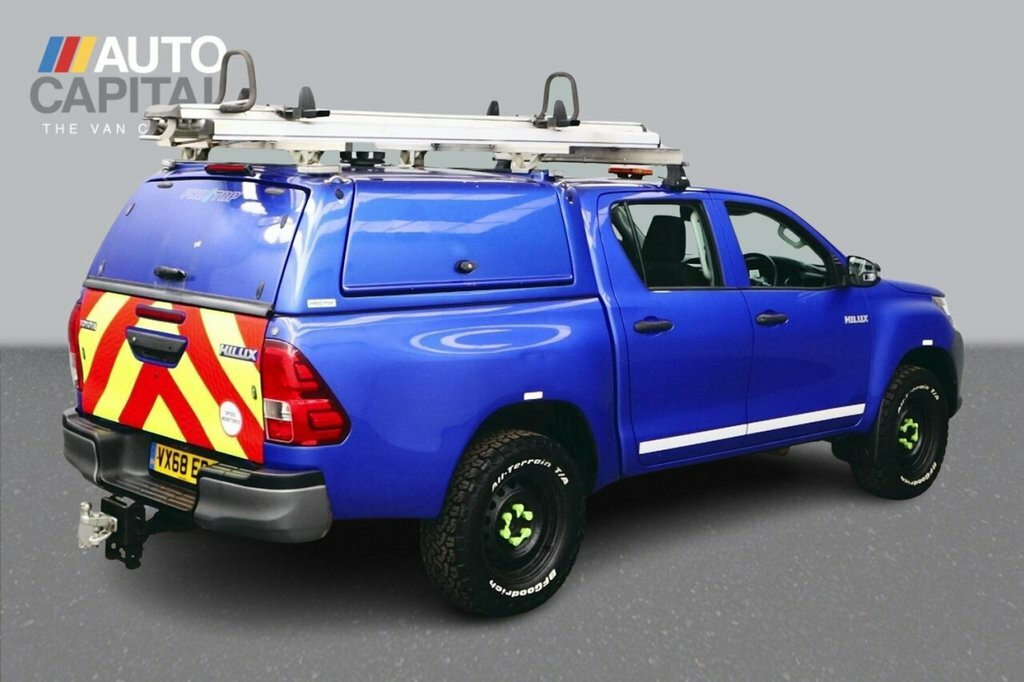 Toyota HILUX 2.4L Active Blue #5