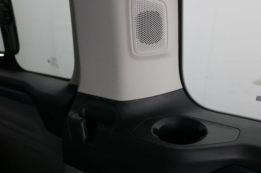 Ford Tourneo Custom Titanium Luxe White #22