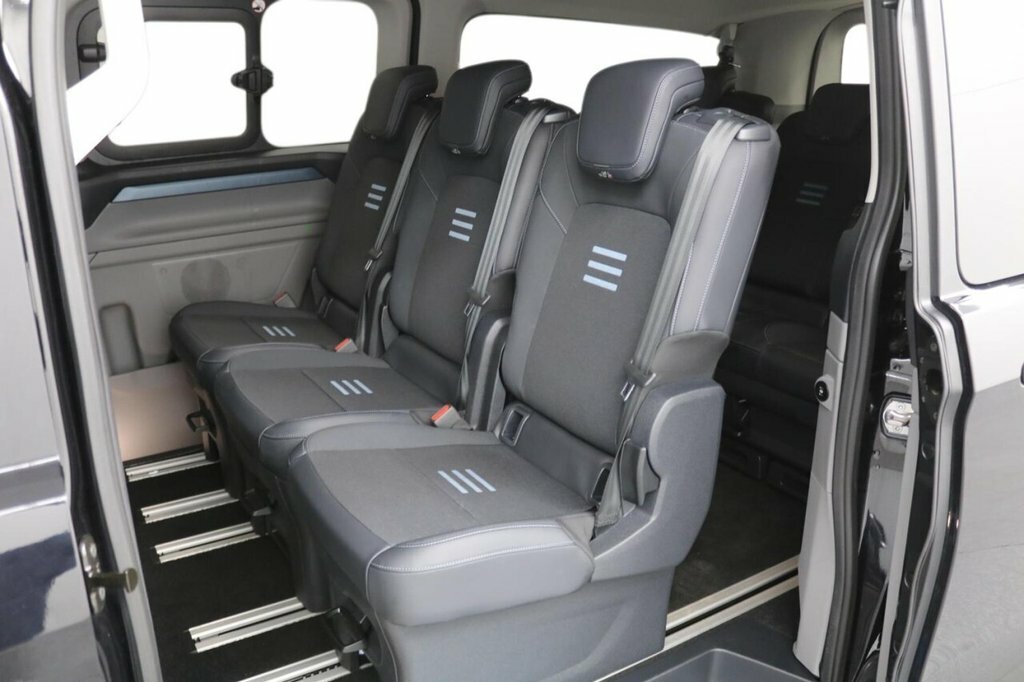 Ford Tourneo Custom Titanium Luxe White #10