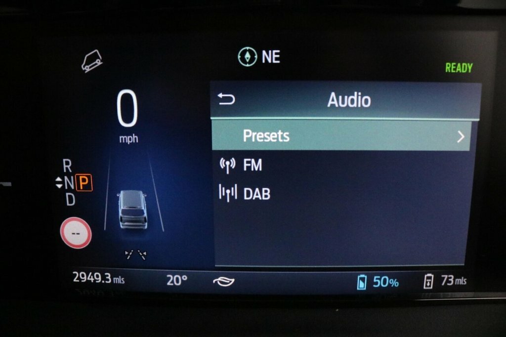 Ford Tourneo Custom Titanium Luxe White #55