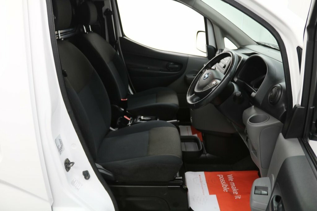 Nissan e-NV200 Visia Panel Van White #20
