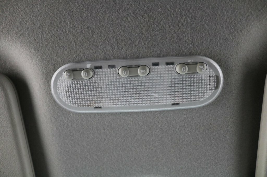 Nissan e-NV200 Visia Panel Van White #23