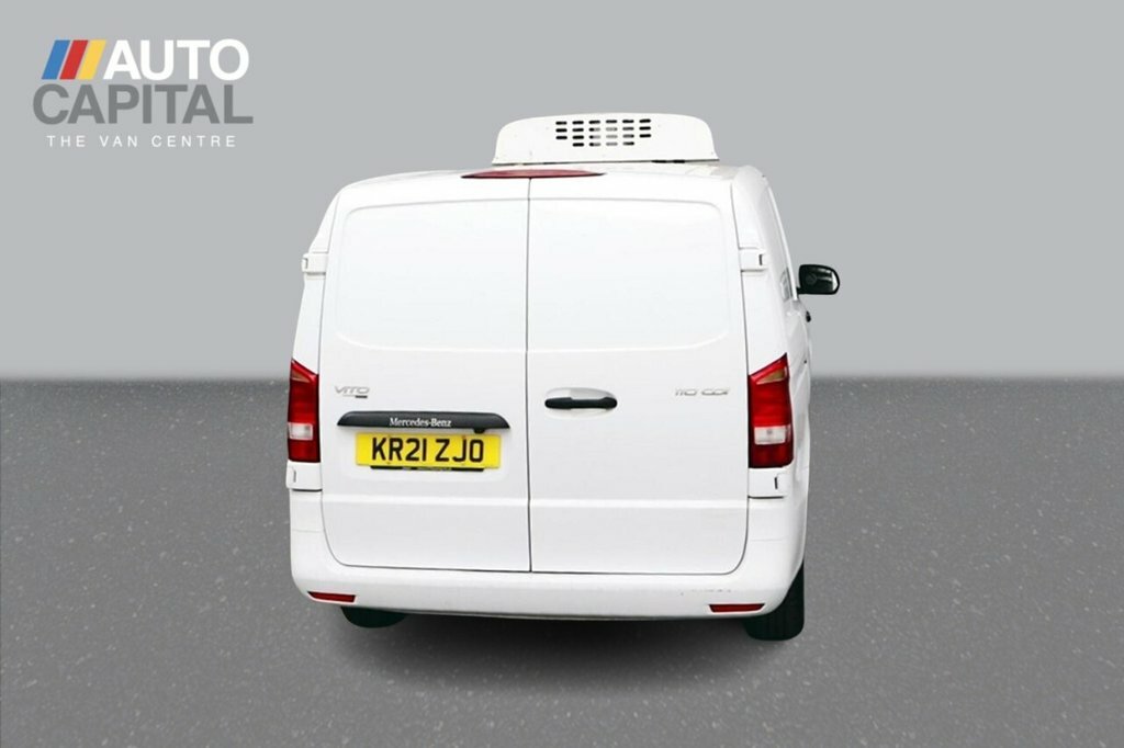 Mercedes-Benz Vito 1.7L Progressive White #4