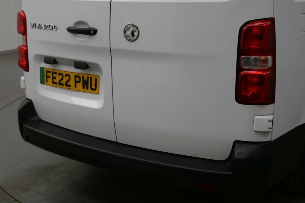 Vauxhall Vivaro 1.5L Sportive 6Dr Black #48