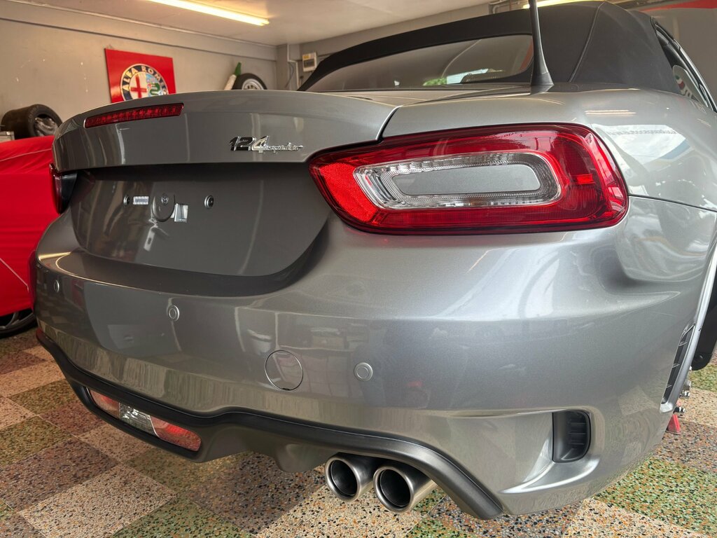 Abarth 124 Spider Red #15