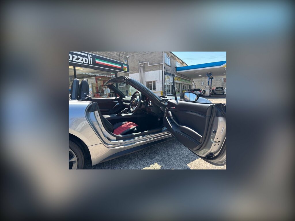Abarth 124 Spider Red #18