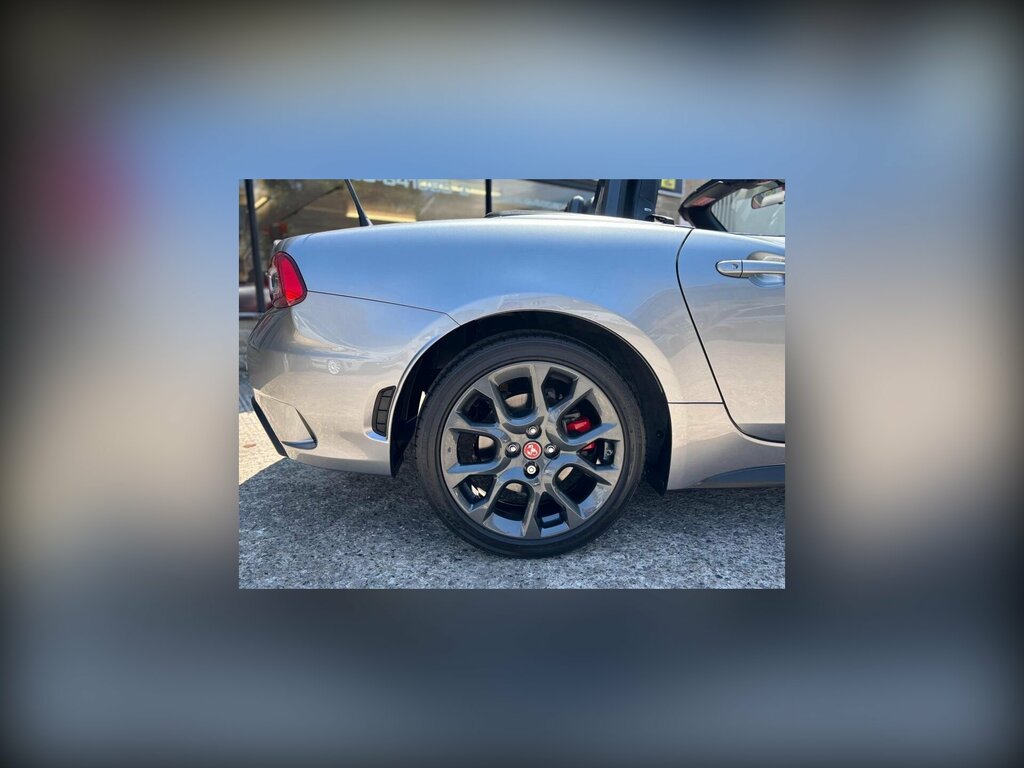Abarth 124 Spider Red #11