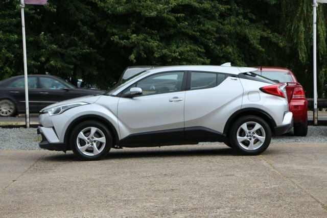 Toyota C-Hr 1.2 Vvt-i Icon Suv Euro 6 S S WV17GHF Silver #6