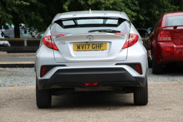 Toyota C-Hr 1.2 Vvt-i Icon Suv Euro 6 S S WV17GHF Silver #4