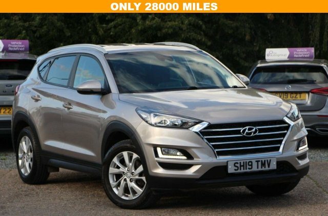 Hyundai Tucson 1.6 Gdi Se Nav Suv Euro 6 S S White
