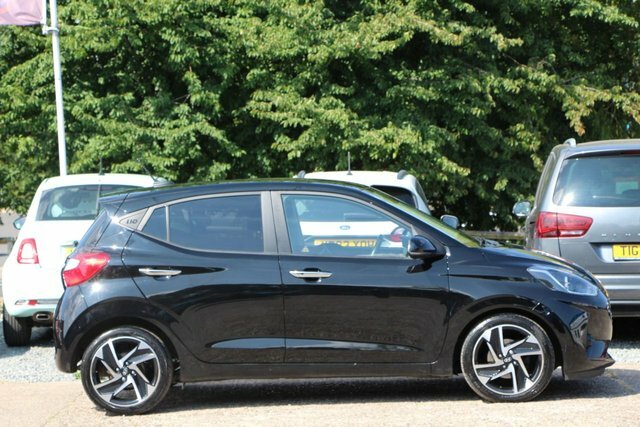 Hyundai I10 1.0 Premium Hatchback Euro 6 S S FH24BXA Black #2