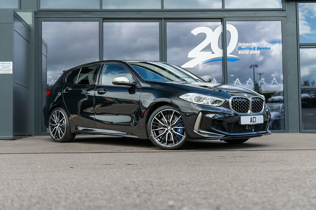 BMW 1 Series M135i Black