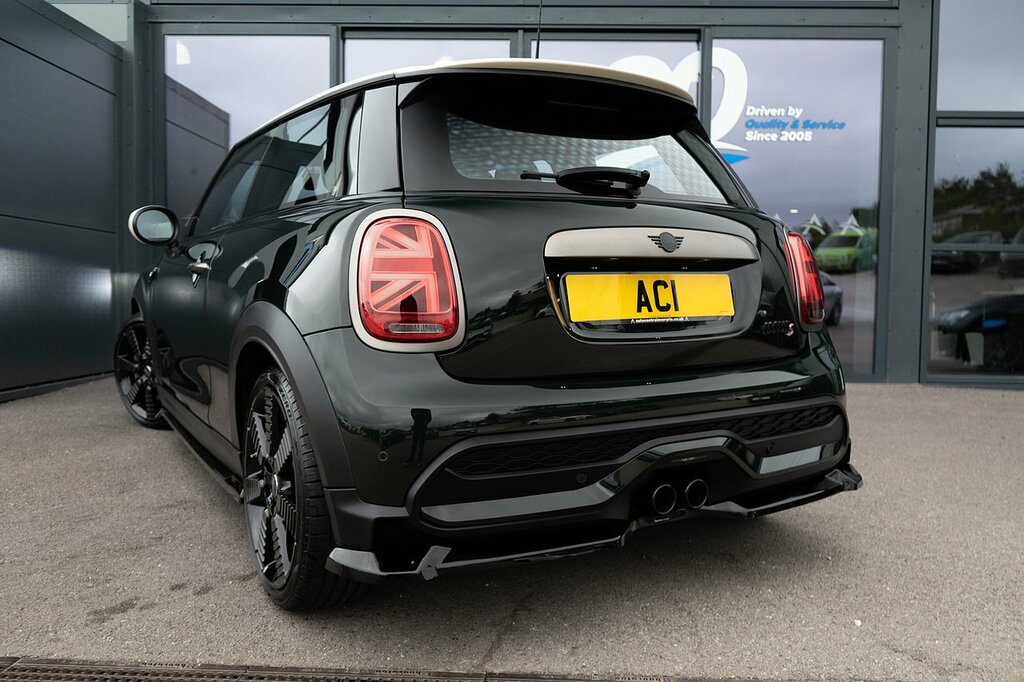 Mini Hatch Cooper S Resolute Edition WG72TFE Green #4