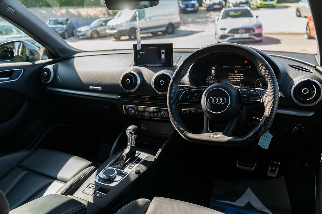 Audi S3 Tfsi Black Edition Black #4