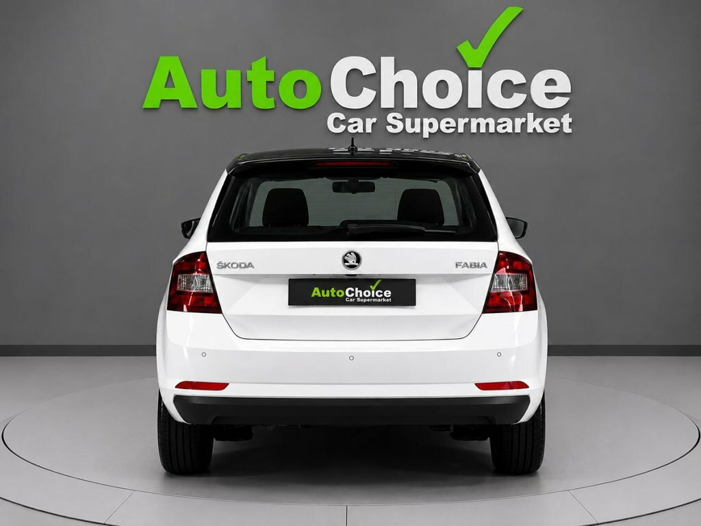 Skoda Rapid Spaceback 1L Se Sport White #5