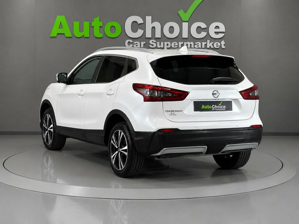 Nissan Qashqai 1.3L N-connecta DT19AXM White #4