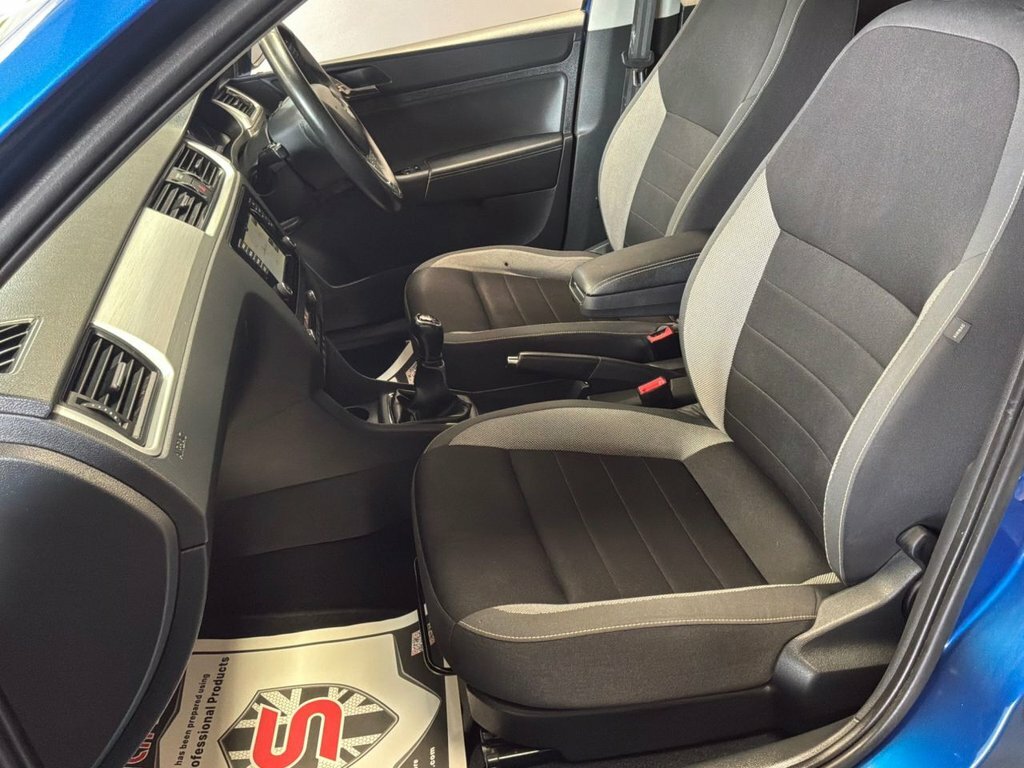 Skoda Rapid Spaceback 1L Se Tech Blue #5