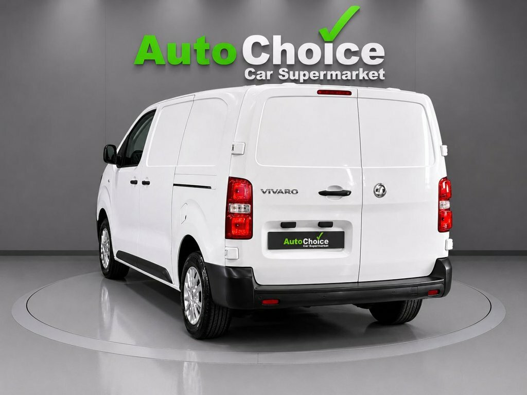 Vauxhall Vivaro 1.5L Dynamic 6Dr SB70ZZN White #4