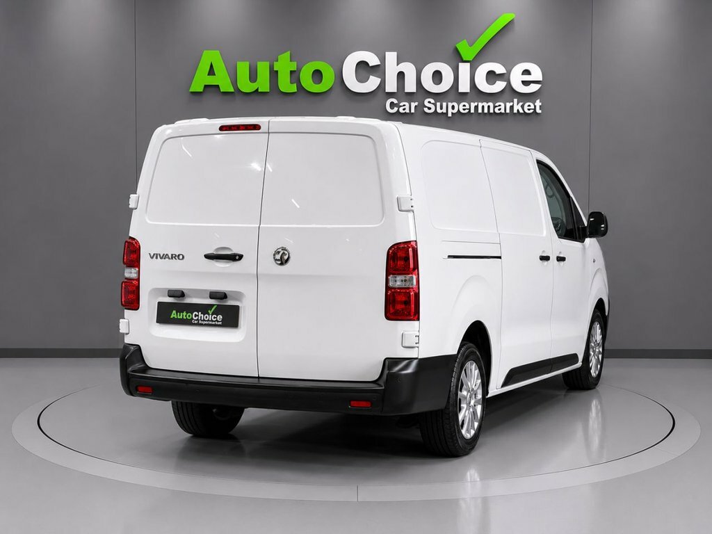 Vauxhall Vivaro 1.5L Dynamic 6Dr SB70ZZN White #5
