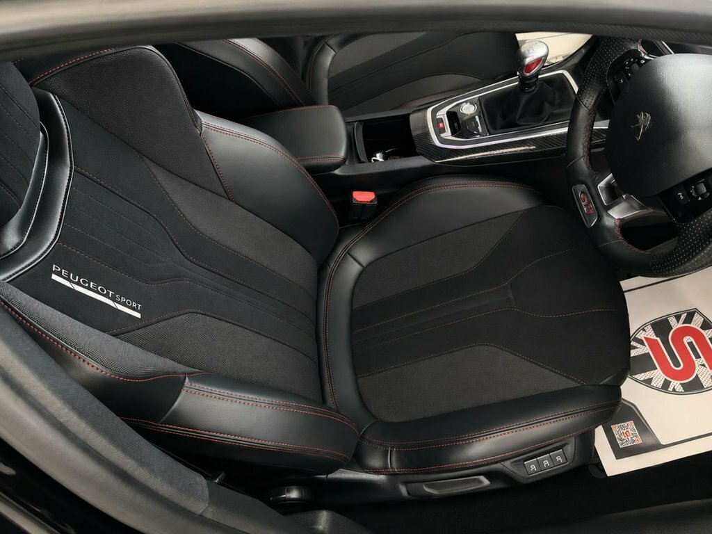 Peugeot 308 1.6L Gti Black #2