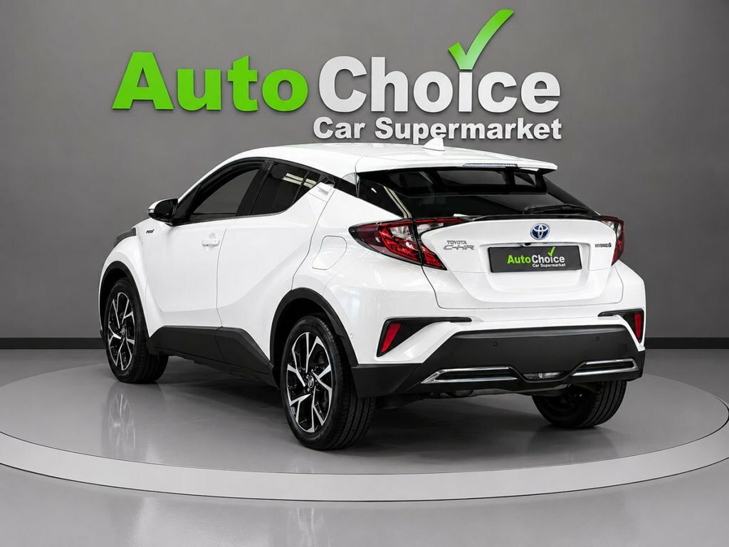 Toyota C-Hr 2L Design White #4