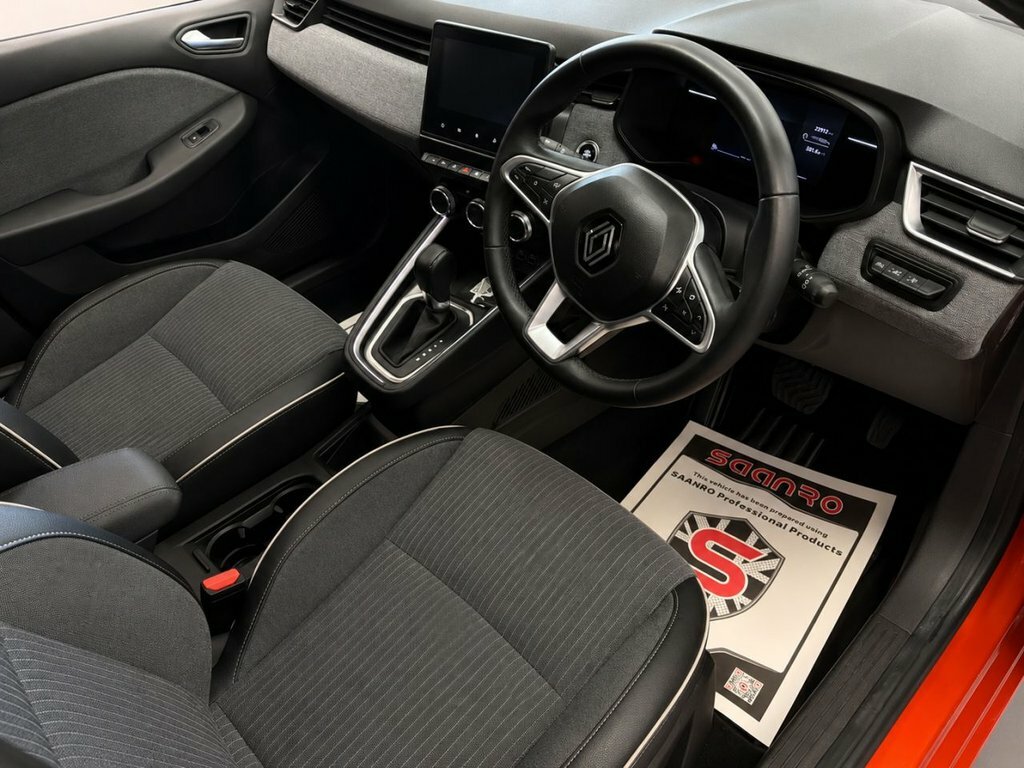 Renault Clio 1L Techno NV24LTU Orange #6