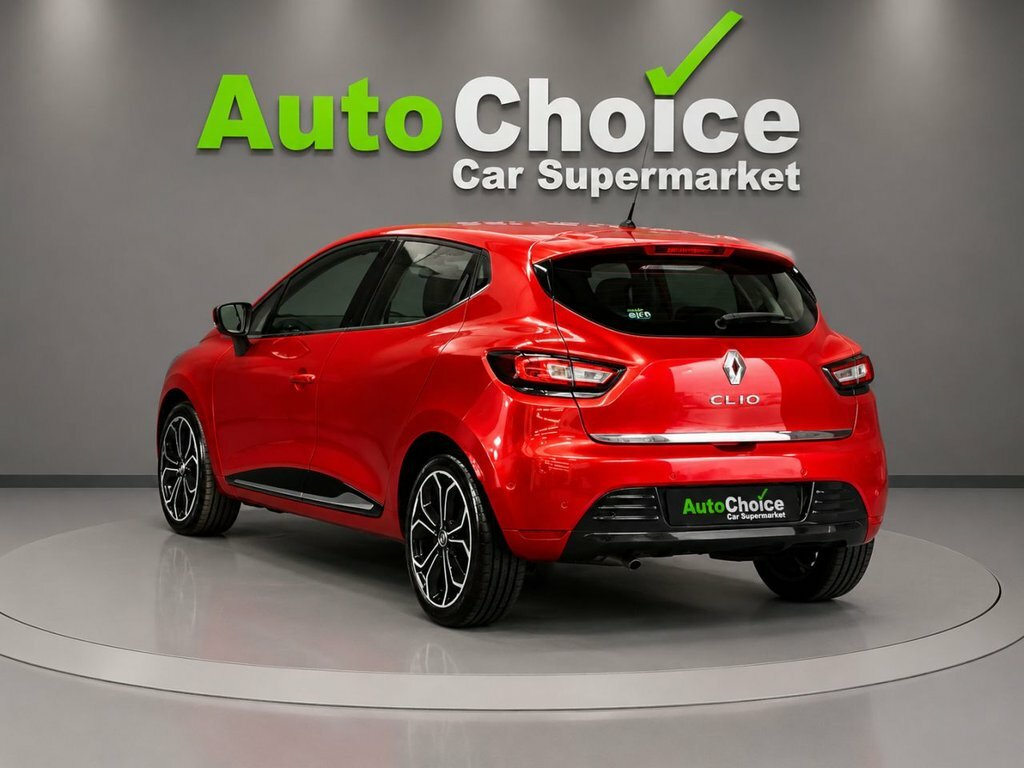 Renault Clio 1.5L Signature Nav LV18UDX Red #2