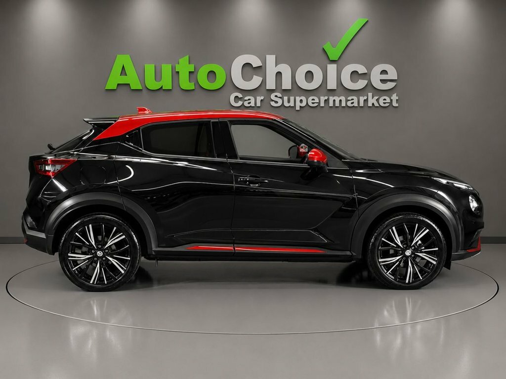 Nissan Juke 1L Tekna NG70GLZ Black #5