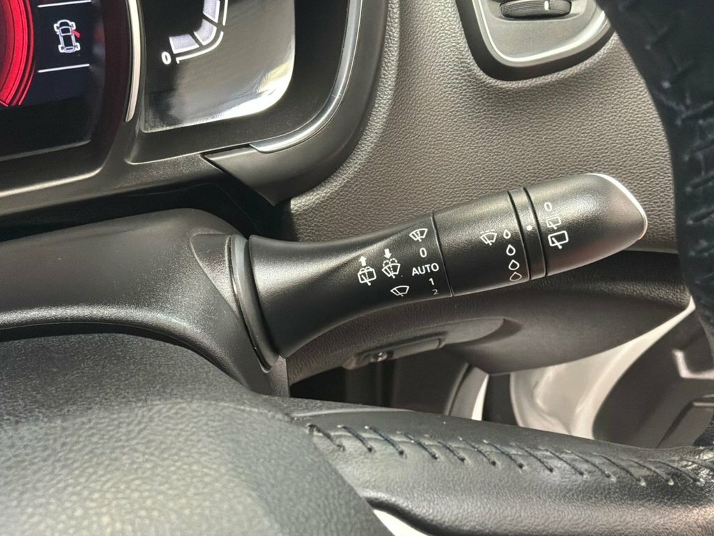 Renault Scenic Signature Nav Black #16