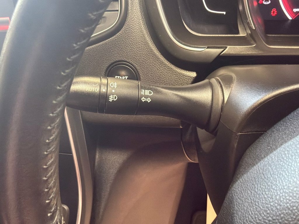 Renault Scenic Signature Nav Black #17