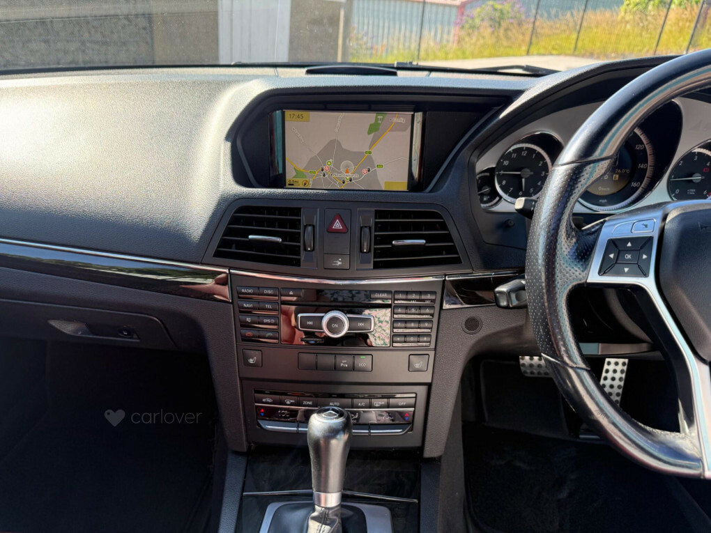 Mercedes-Benz E Class Black #83
