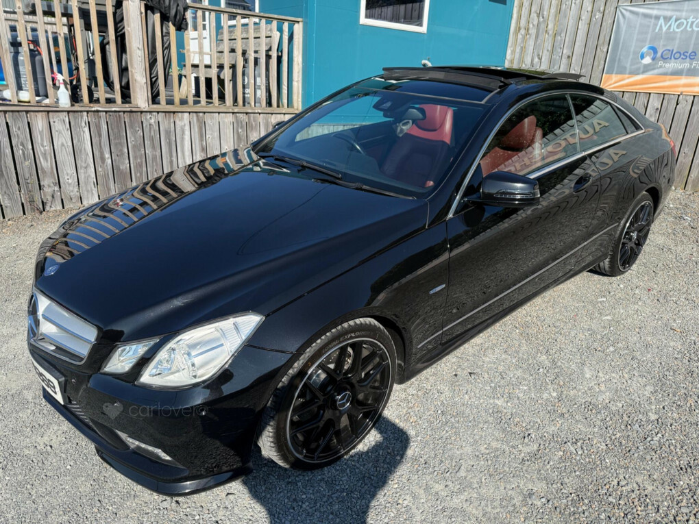 Mercedes-Benz E Class Black #29