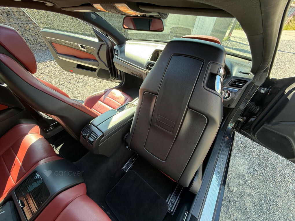 Mercedes-Benz E Class Black #54