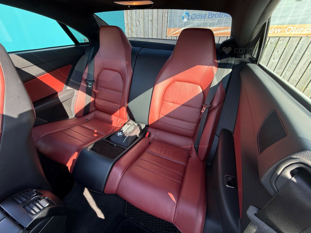 Mercedes-Benz E Class Black #80