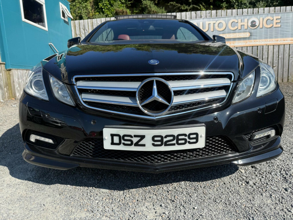 Mercedes-Benz E Class Black #39