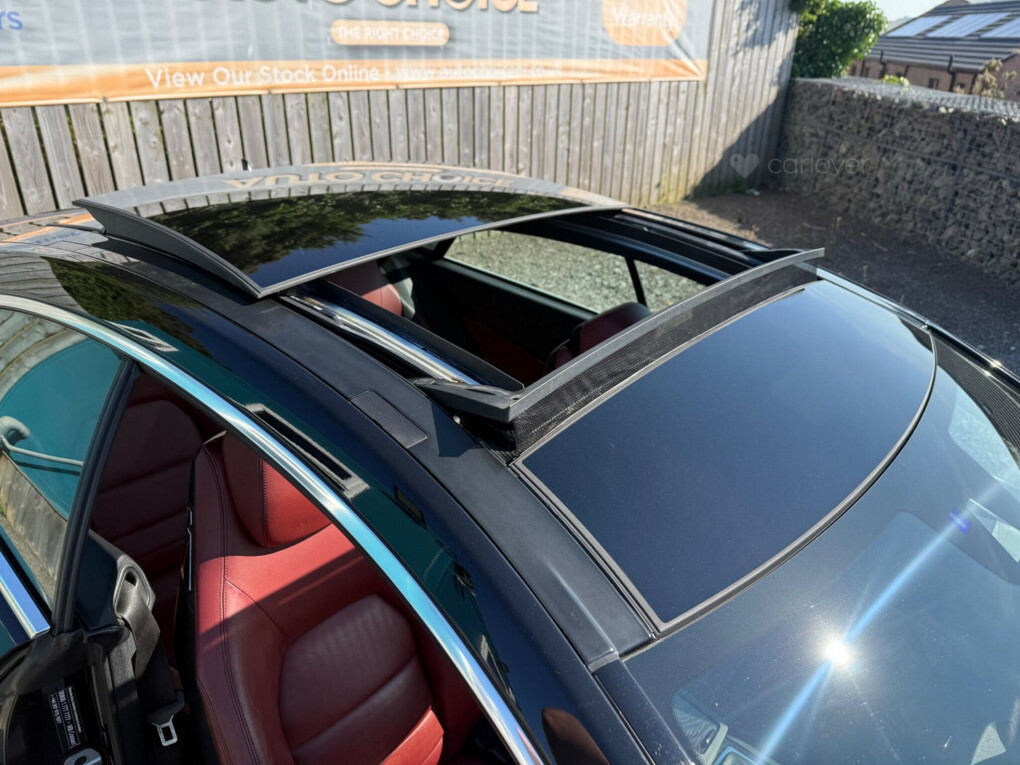 Mercedes-Benz E Class Black #19