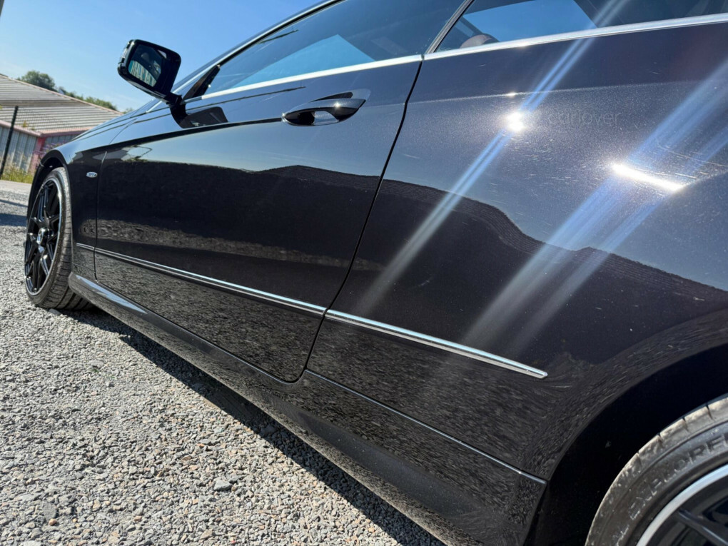 Mercedes-Benz E Class Black #26