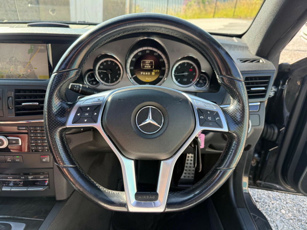 Mercedes-Benz E Class Black #91