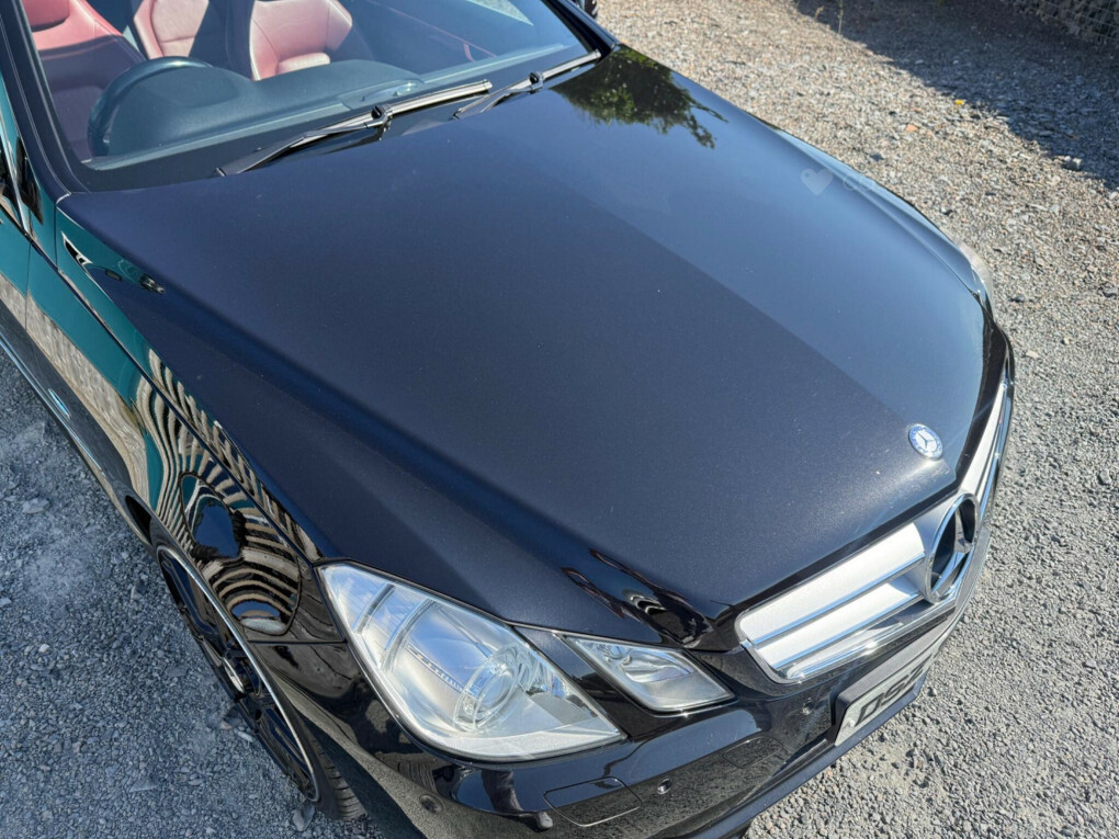 Mercedes-Benz E Class Black #36