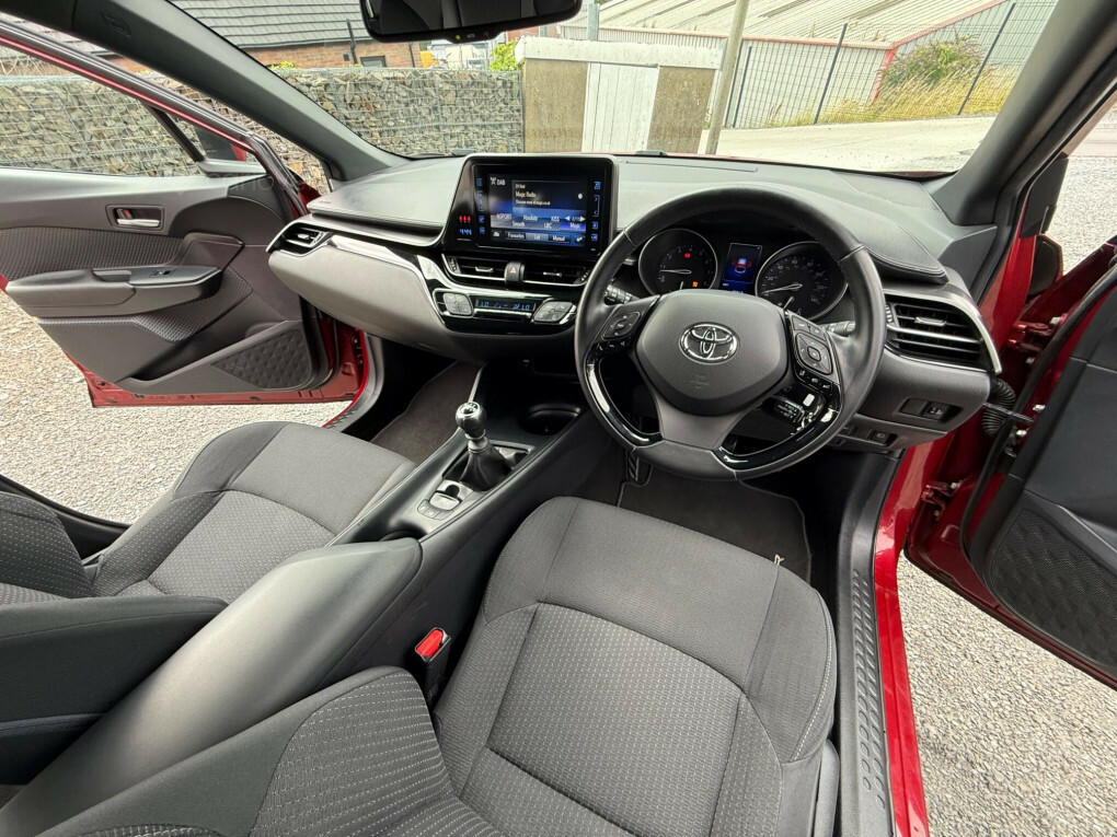 Toyota C-Hr Excel Silver #50
