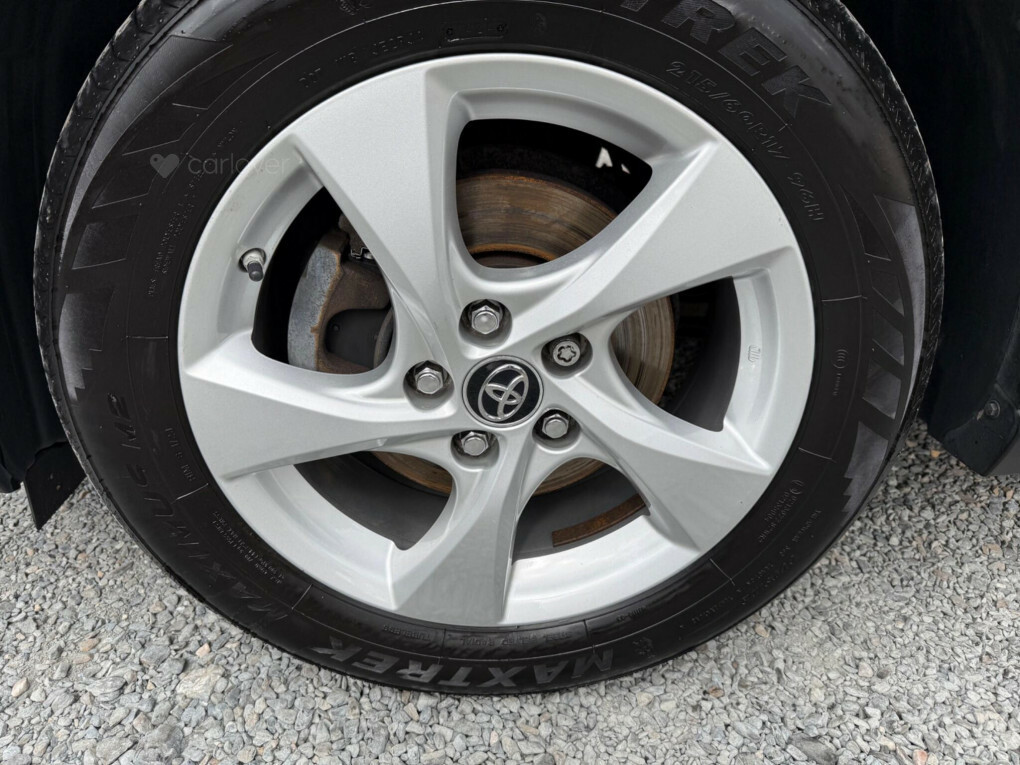 Toyota C-Hr Excel Silver #36