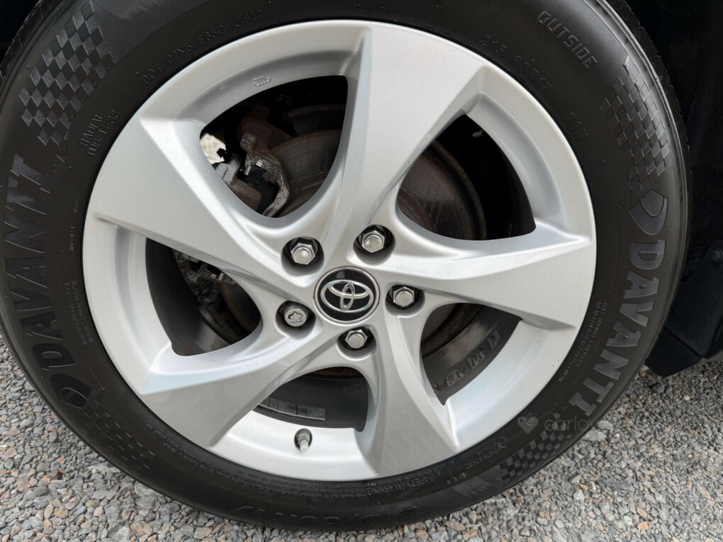 Toyota C-Hr Excel Silver #10
