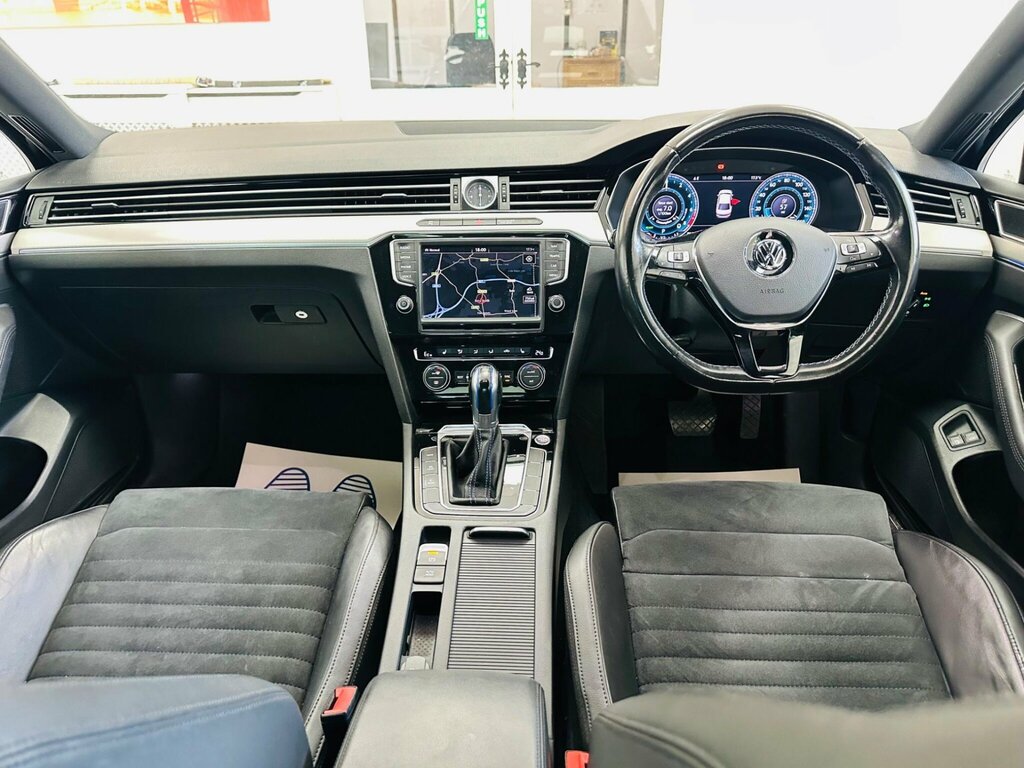 Volkswagen Passat 1.4 Tsi Gte Dsg Euro 6 Ss Black #3