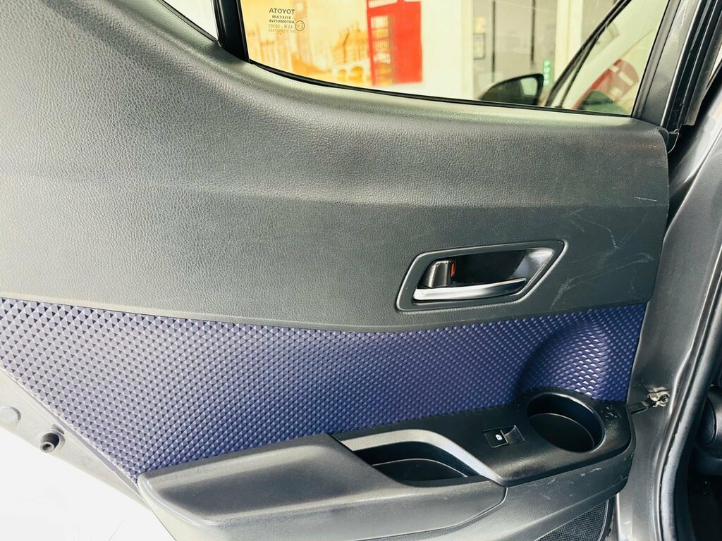 Toyota C-Hr Dynamic Grey #25