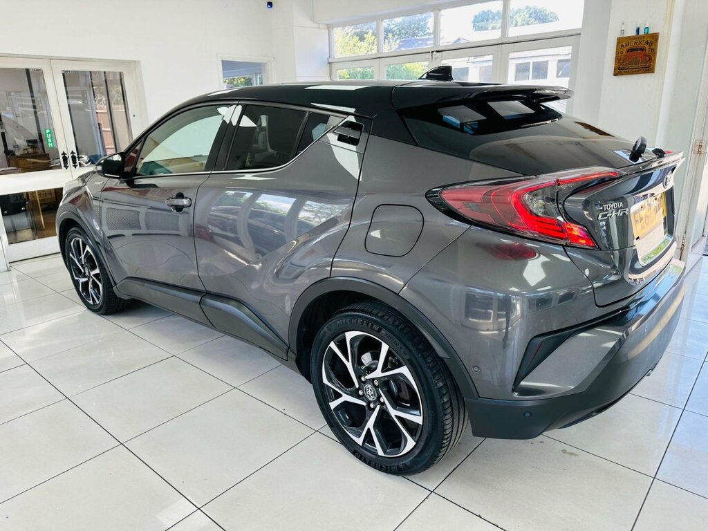 Toyota C-Hr Dynamic Grey #35