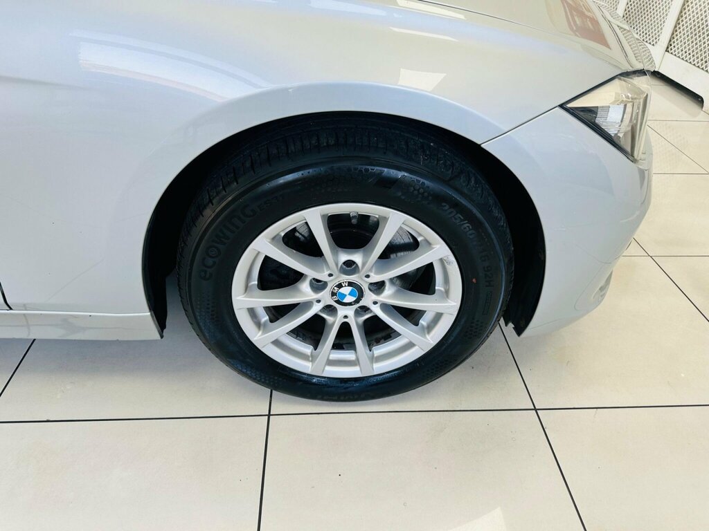 BMW 3 Series Saloon Silver #32