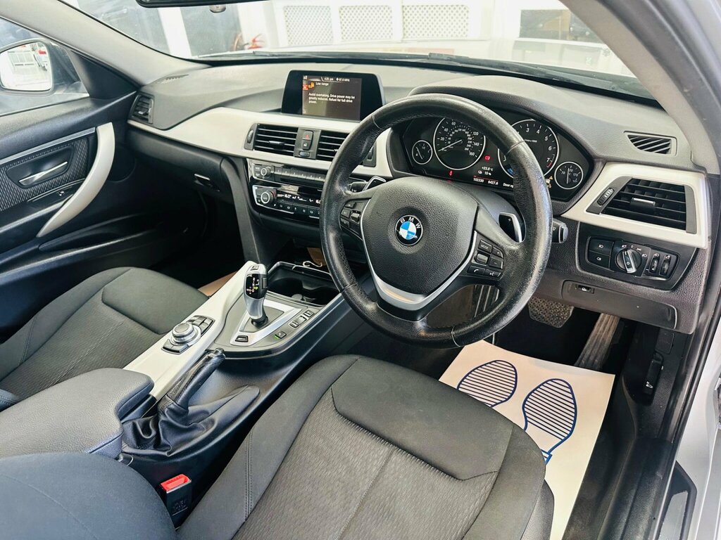 BMW 3 Series Saloon Silver #9
