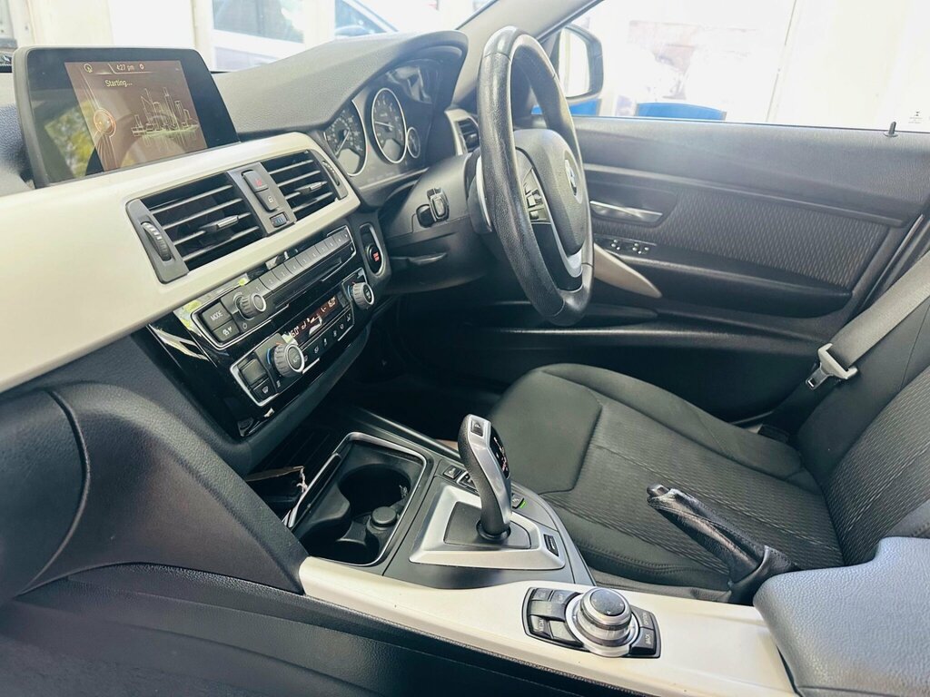 BMW 3 Series Saloon Silver #23